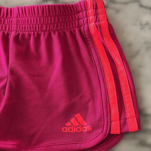 Adidas toddler shorts, size: 2T - Picture 3 of 4